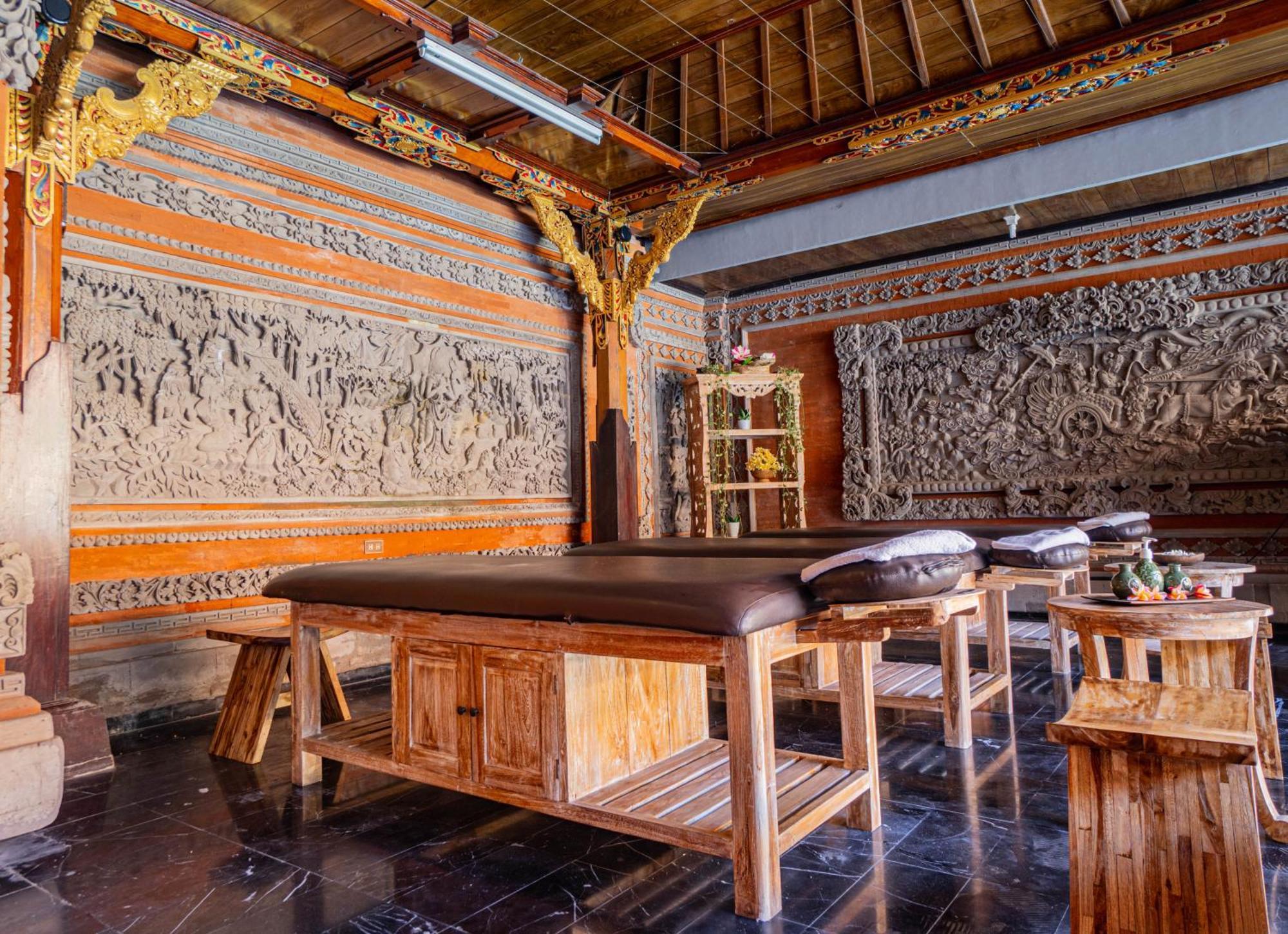 Wina Holiday Villa Kuta Lombok Exterior foto